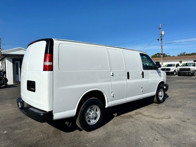 2016 Chevrolet Express Cargo Work Van - Photo 6