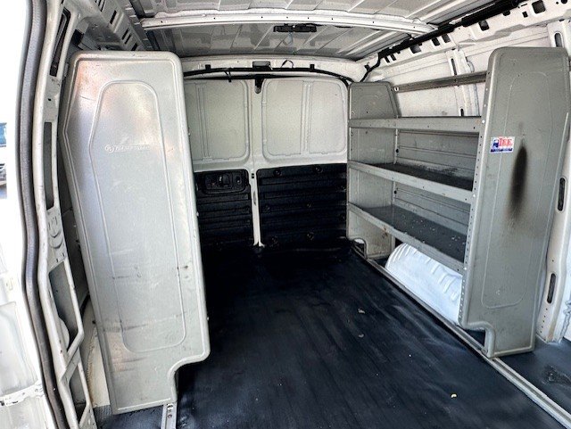 2016 Chevrolet Express Cargo Work Van - Photo 19