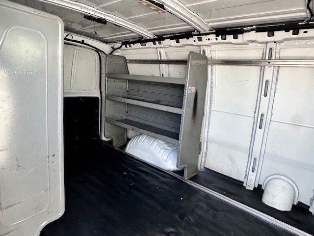 2016 Chevrolet Express Cargo Work Van - Photo 18