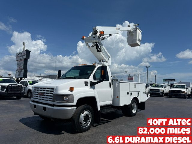 2009 GMC C5500's photo