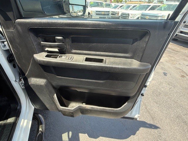 2013 RAM Ram 3500 Chassis Cab Tradesman - Photo 21