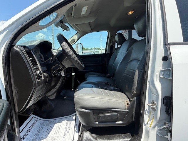 2013 RAM Ram 3500 Chassis Cab Tradesman - Photo 15