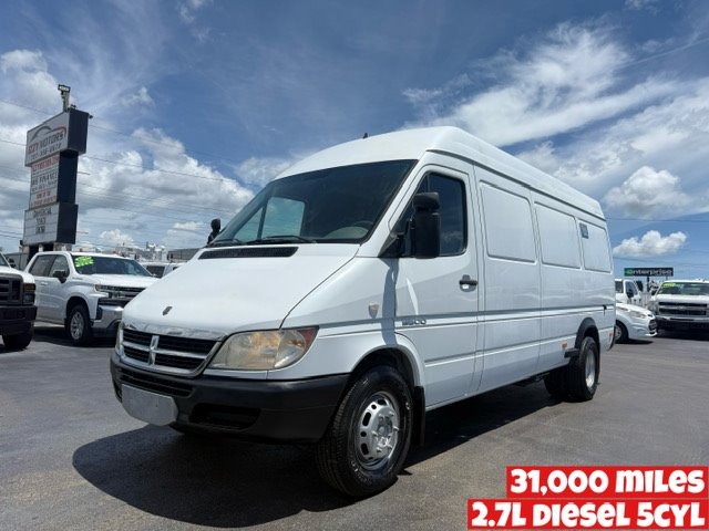 2005 Dodge Sprinter Van's photo