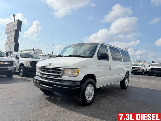 2001 Ford E-Series E-350 XL Super Duty's photo