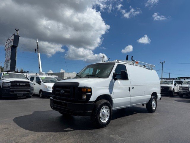 2009 Ford E-Series Econoline Van Commercial
