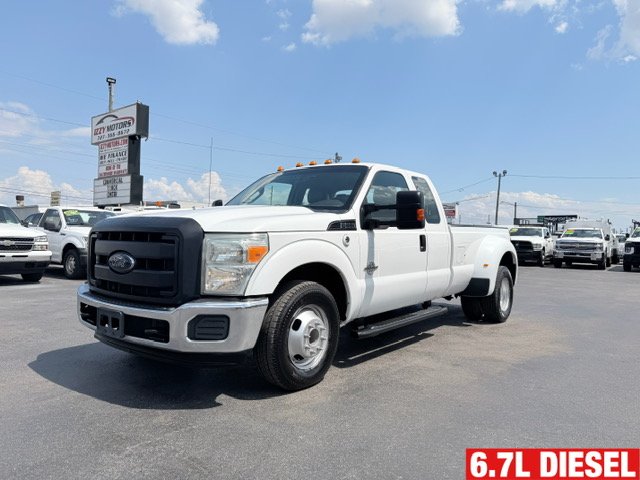 2015 Ford F-350 XL SuperCab 158-In DRW's photo