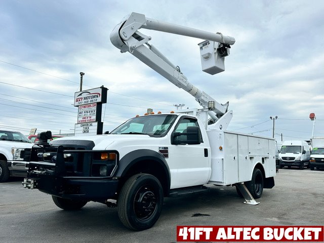 2009 Ford F-550's photo