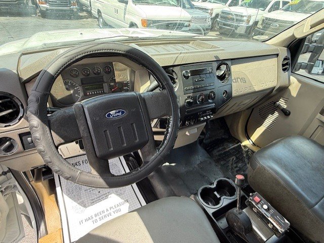 2009 Ford F-450 Super Duty Chassis Cab Lariat - Photo 11