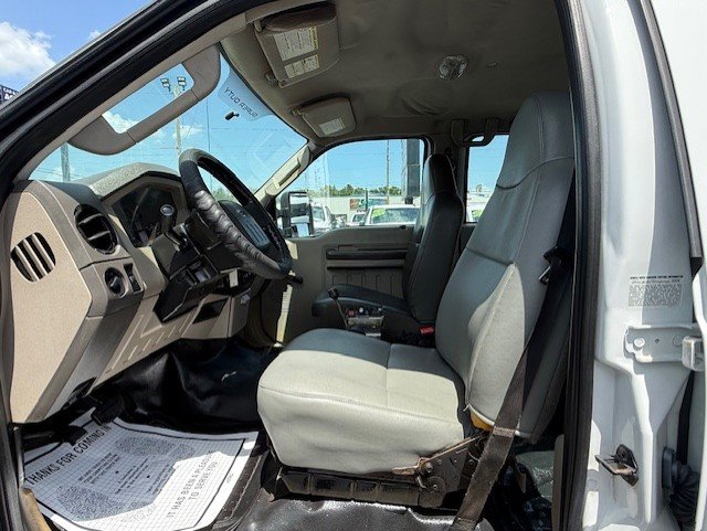 2009 Ford F-450 Super Duty Chassis Cab Lariat - Photo 12