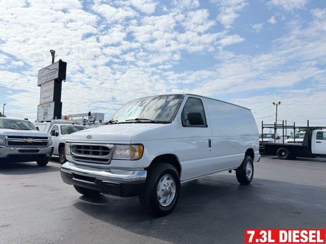 2002 Ford E-Series E-350 Super Duty's photo
