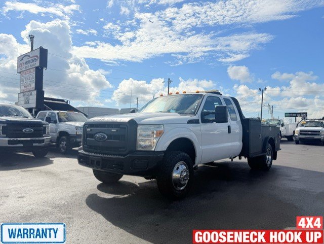2012 Ford F-350 Super Duty Chassis Cab
