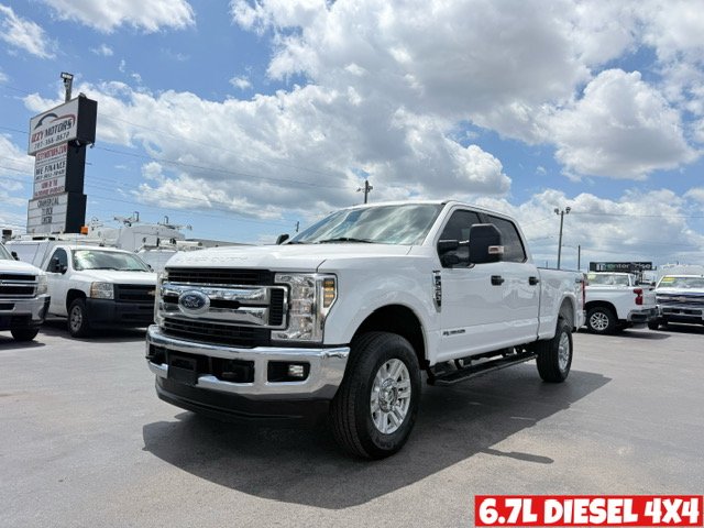 2019 Ford F-250 XLT 4x4 Crew Cab 8' Box's photo