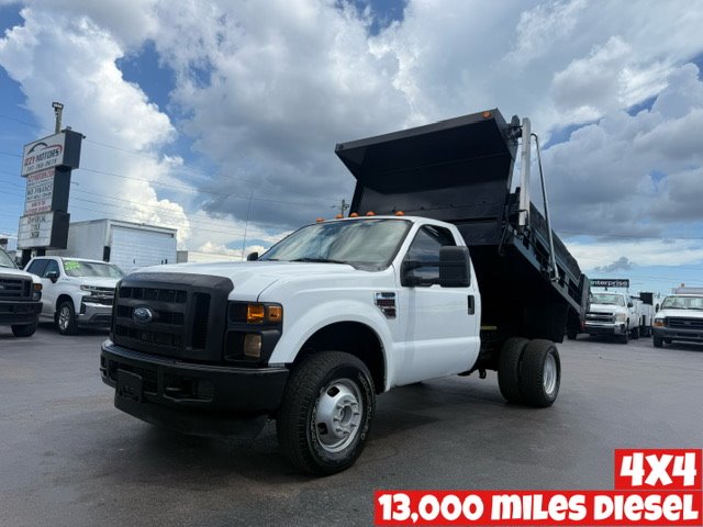 2008 Ford F-350 Super Duty Chassis Cab XL