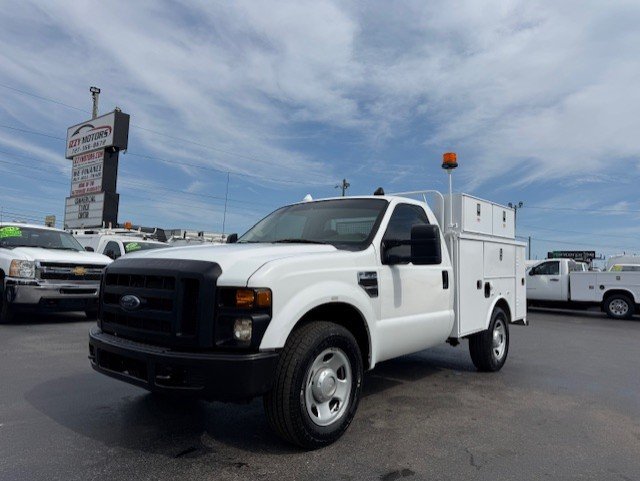 2008 Ford F-350 Super Duty XL